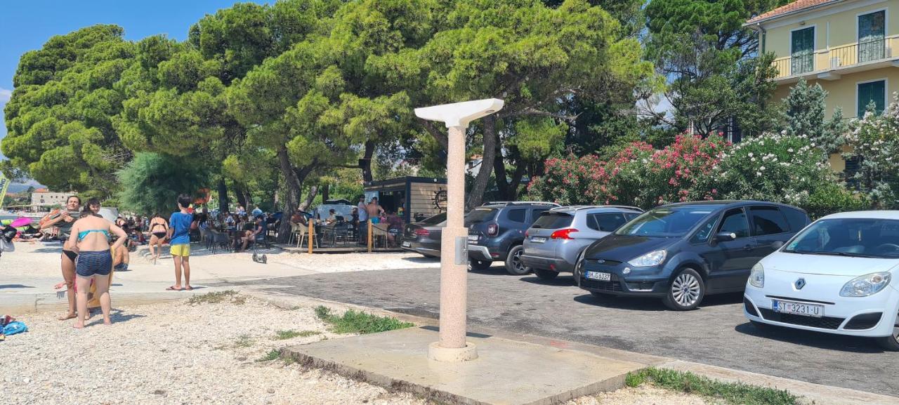 Apartmani Ivana 2 Kastela Bagian luar foto