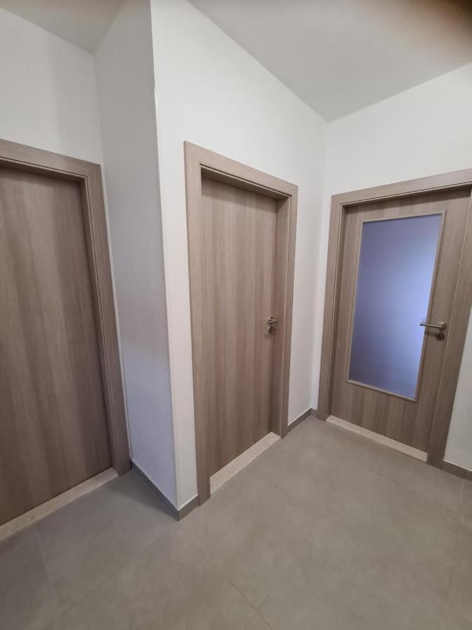 Apartmani Ivana 2 Kastela Bagian luar foto